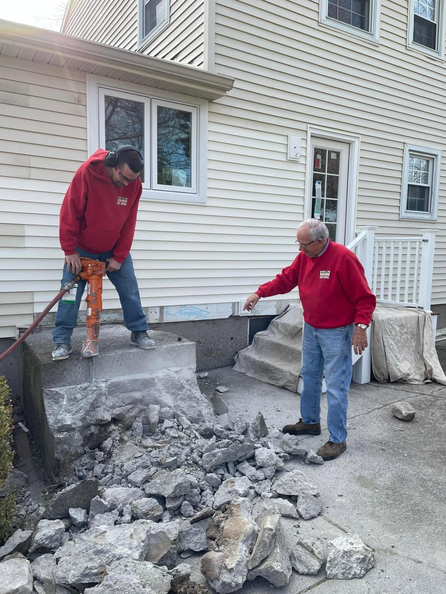St. Laurent Construction team on a Nashua jobsite